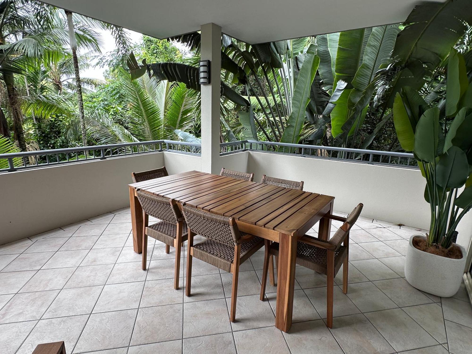 Aparthotel Oasis At Palm Cove Zewnętrze zdjęcie